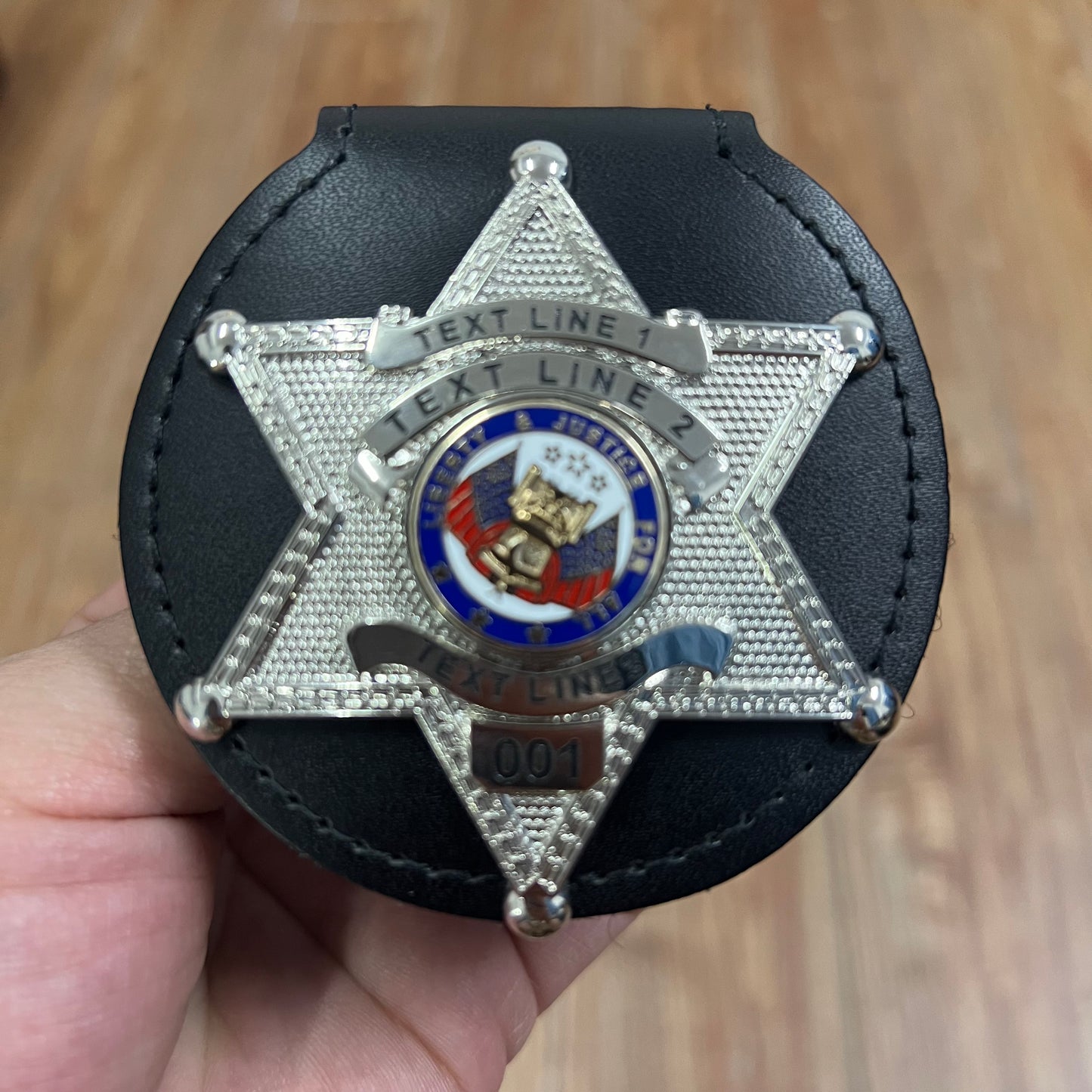 Customizable Badge TA27