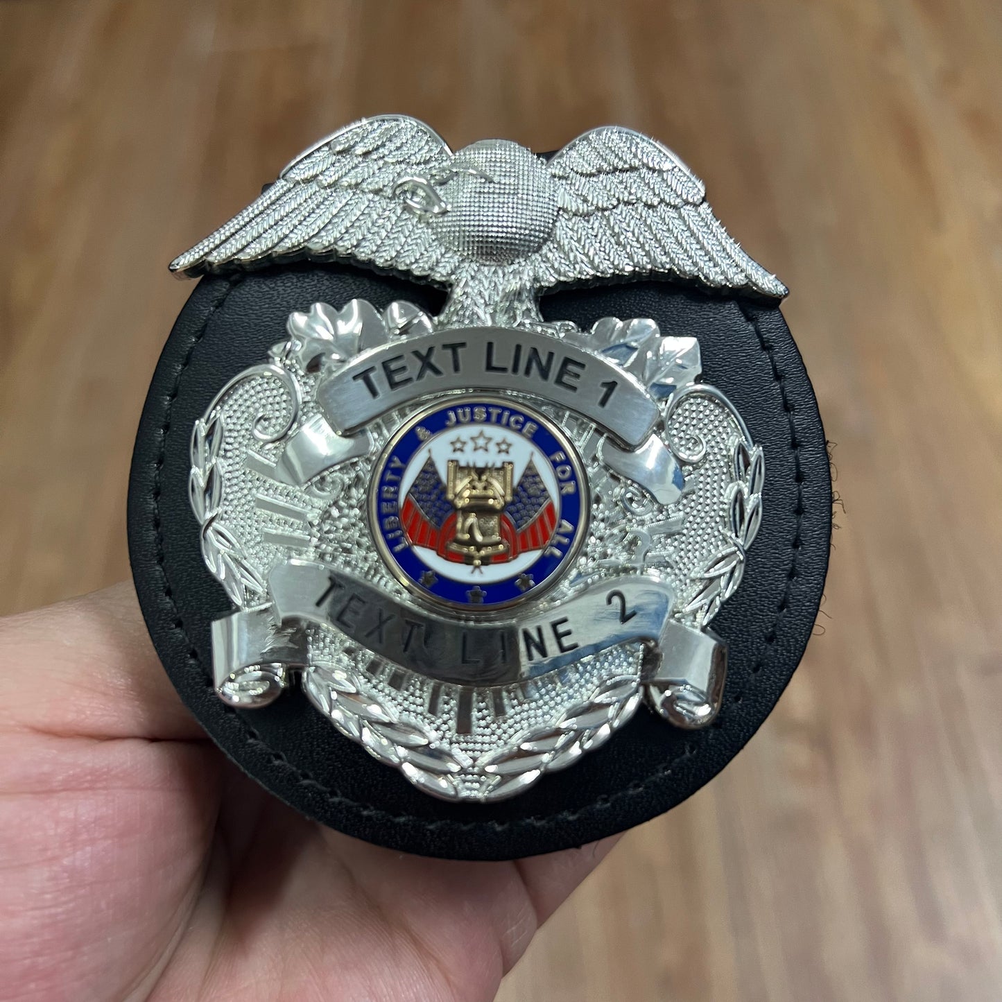 Customizable Badge TA22