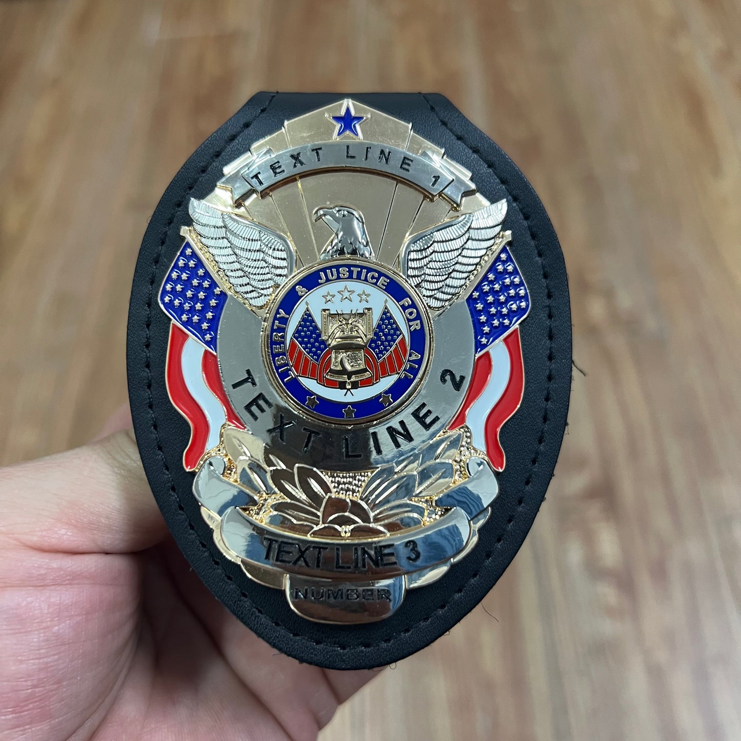 Customizable Badge TA23